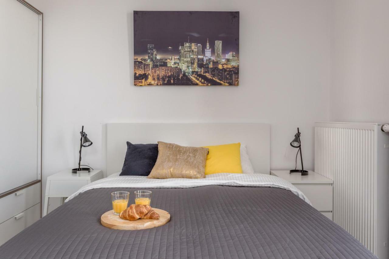 Chill Apartments Wola Center Варшава Экстерьер фото